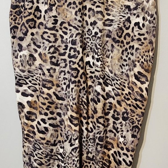 Marc Cain leopard skirt - Picture 2 of 7